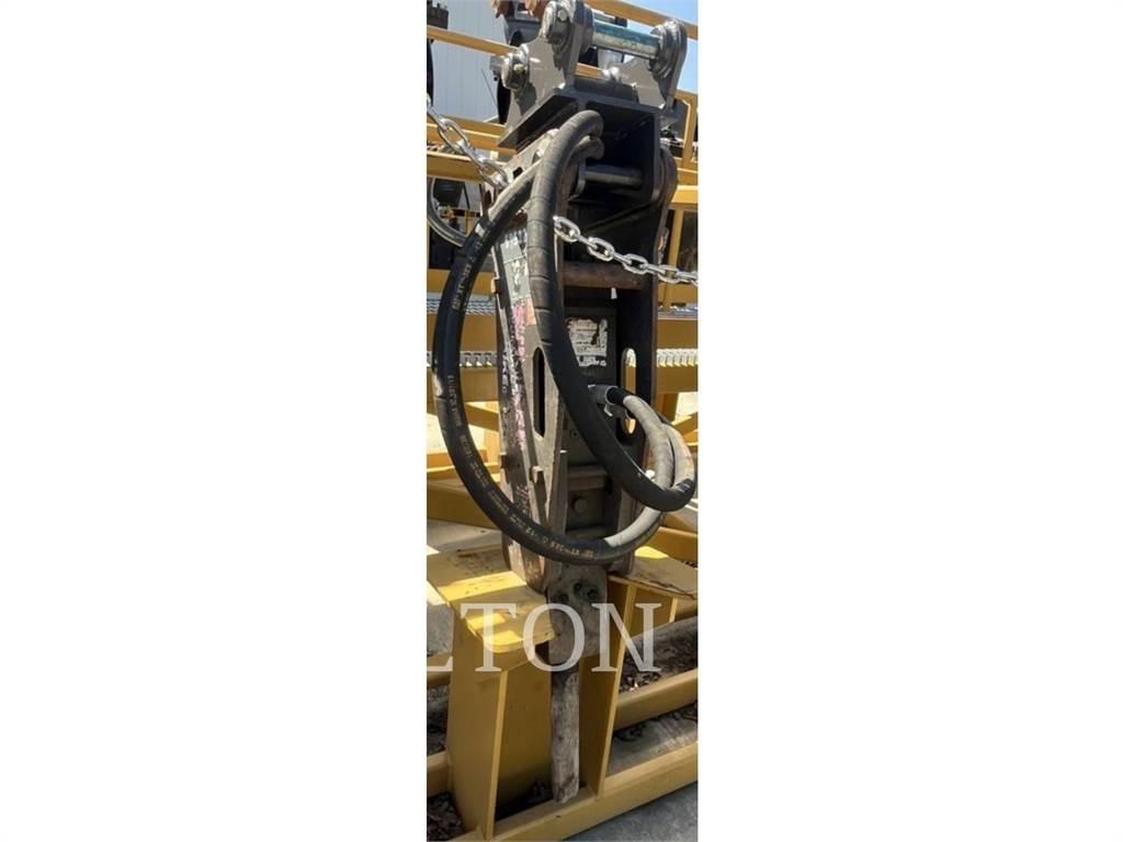  TNB-4M HYDRAULIC HAMMER 브레이커