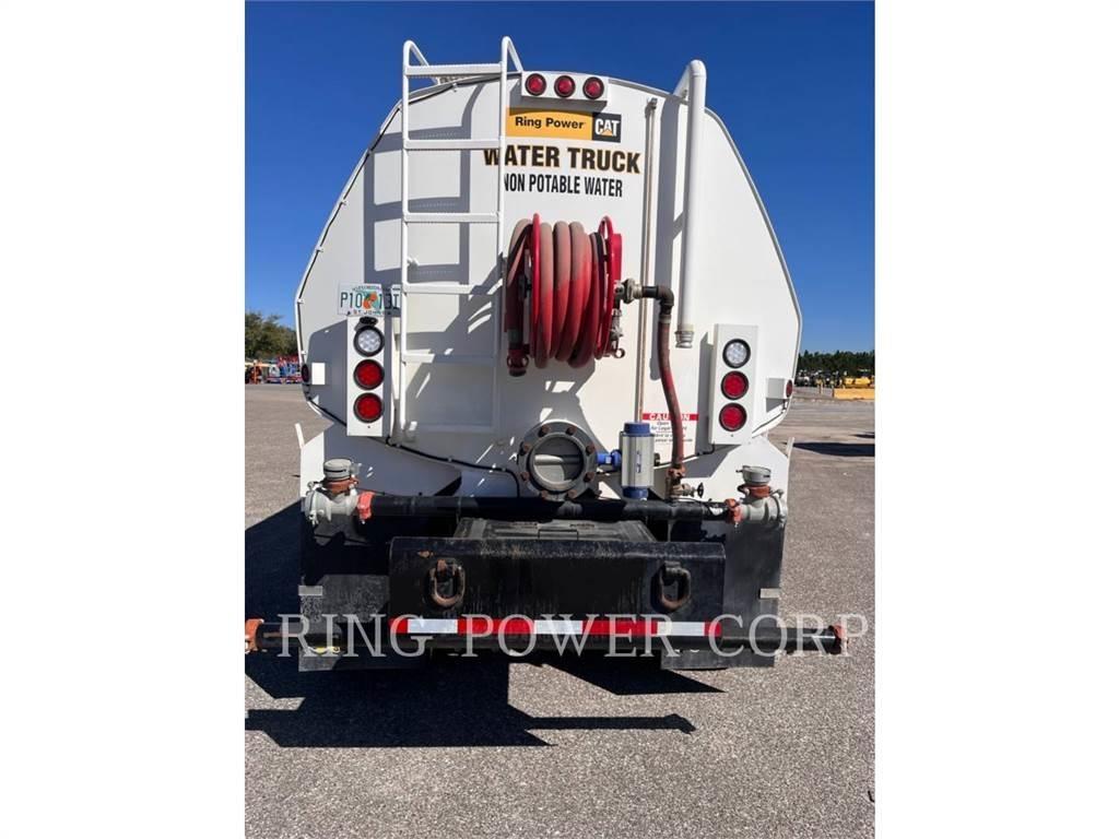 United WT5000 탱커 트럭