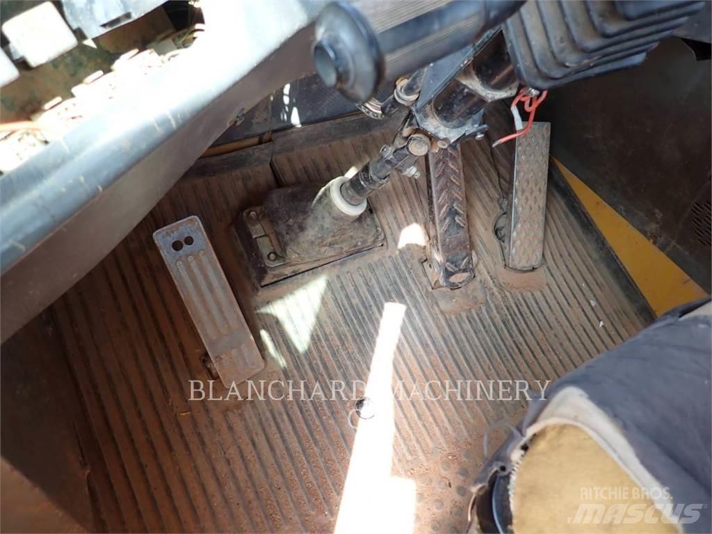 Volvo A35C 연결식 홀러