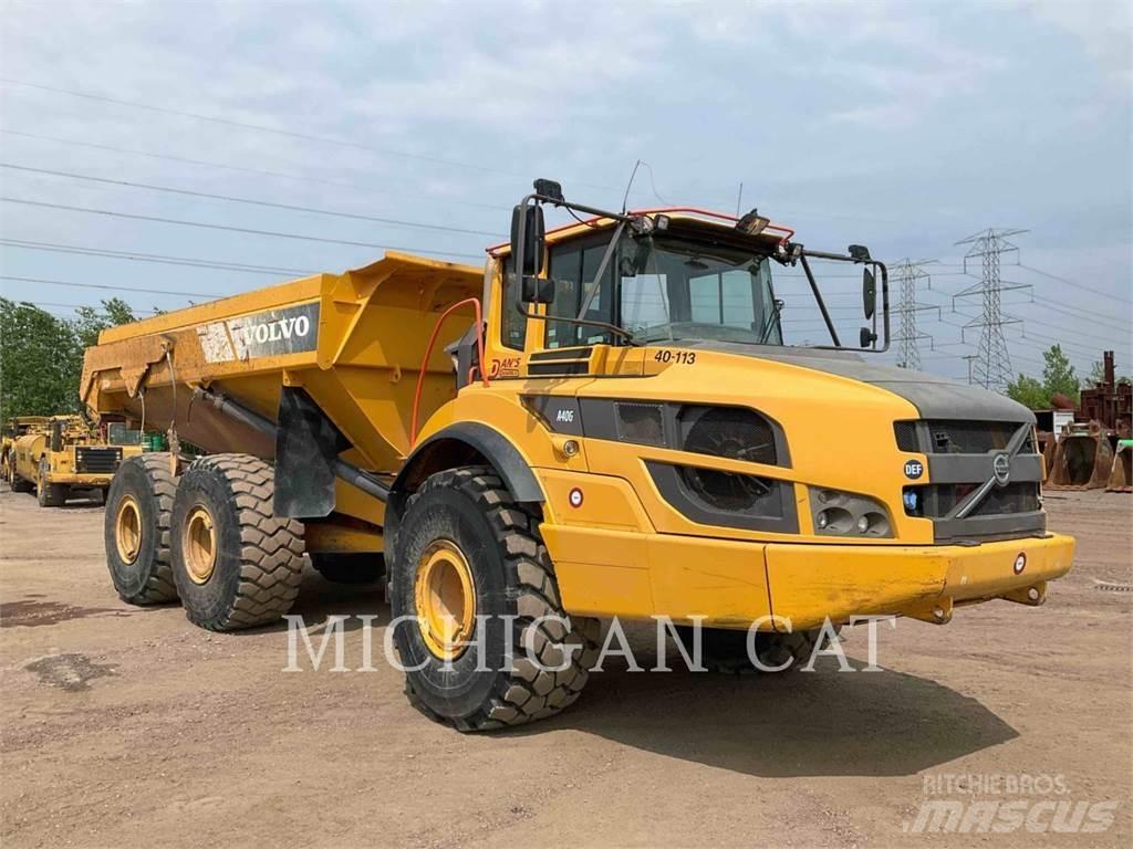 Volvo A40G 연결식 홀러