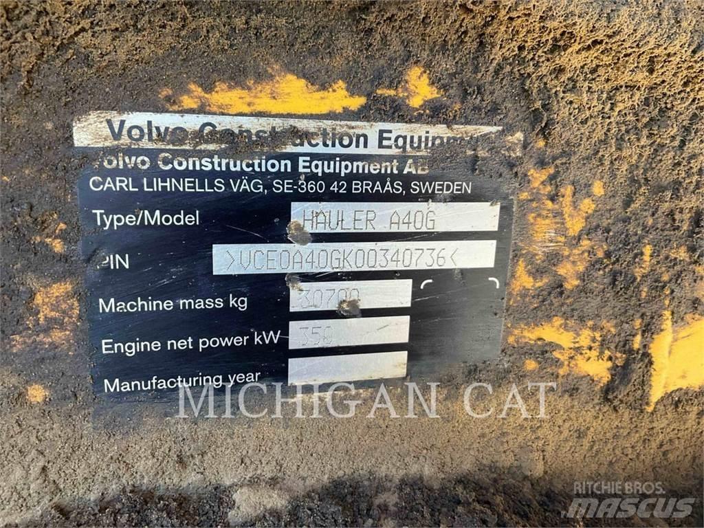 Volvo A40G 연결식 홀러