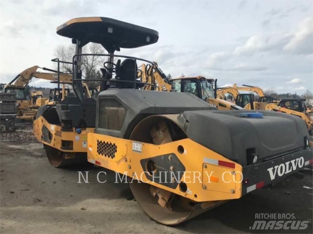 Volvo DD120C 아스팔트 포장장비