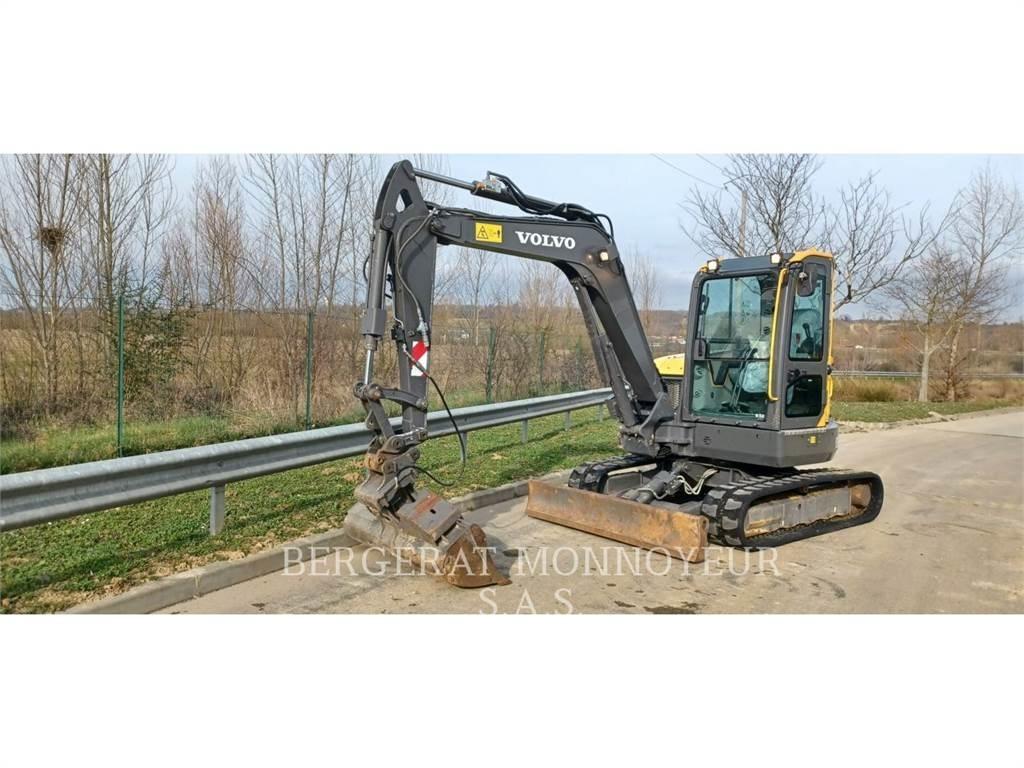 Volvo ECR58D 대형 굴삭기 29톤 이상