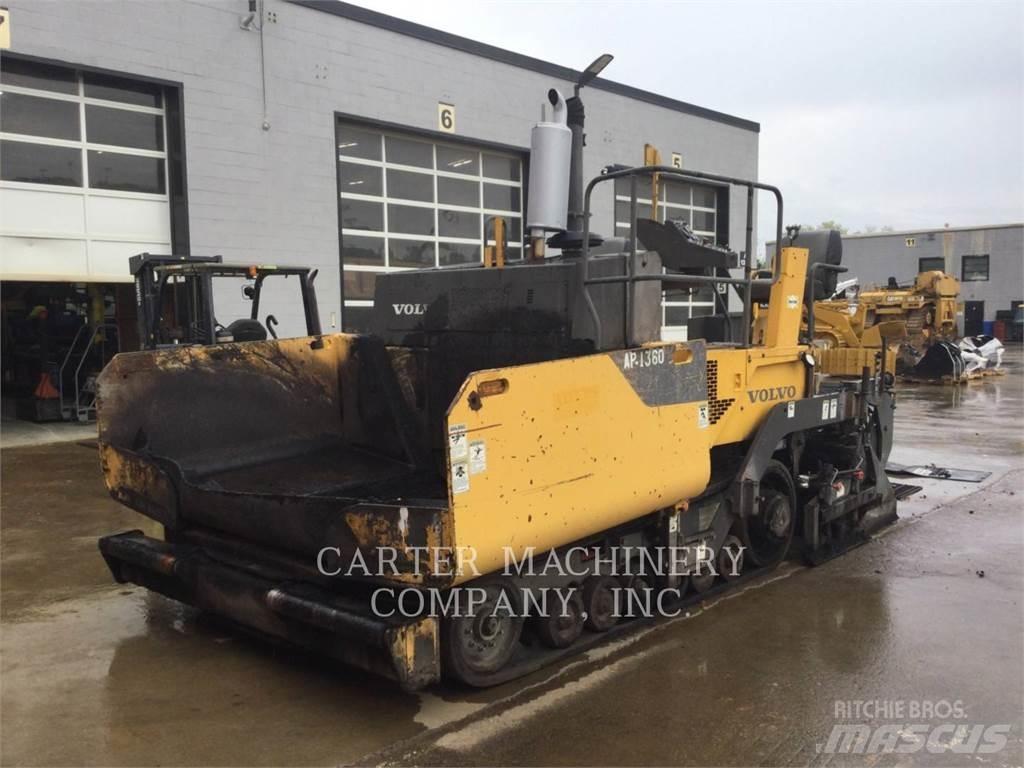 Volvo PF4410  스키드로더