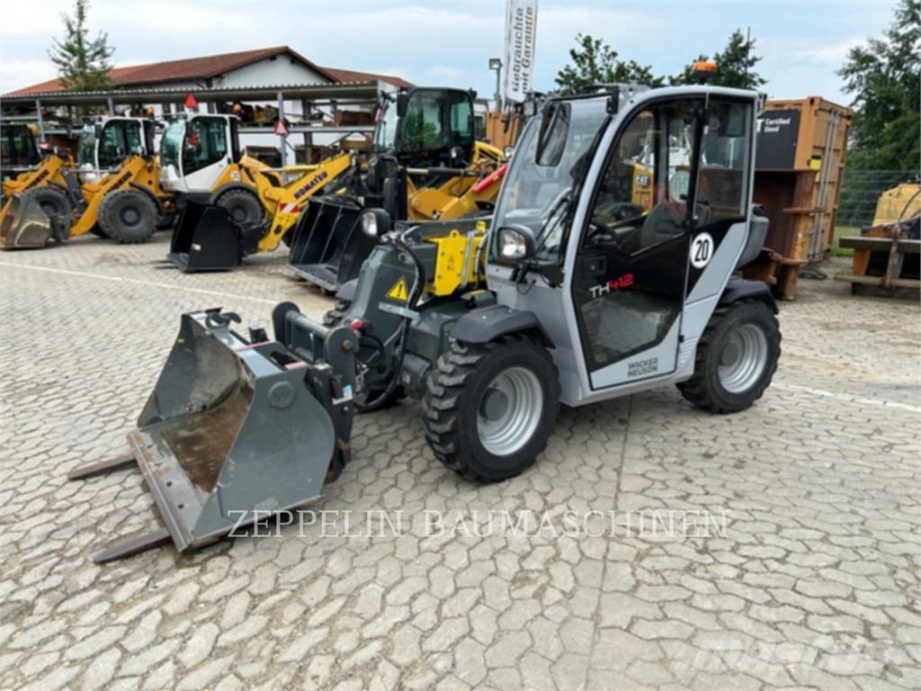 Wacker TH412 텔러 핸들러