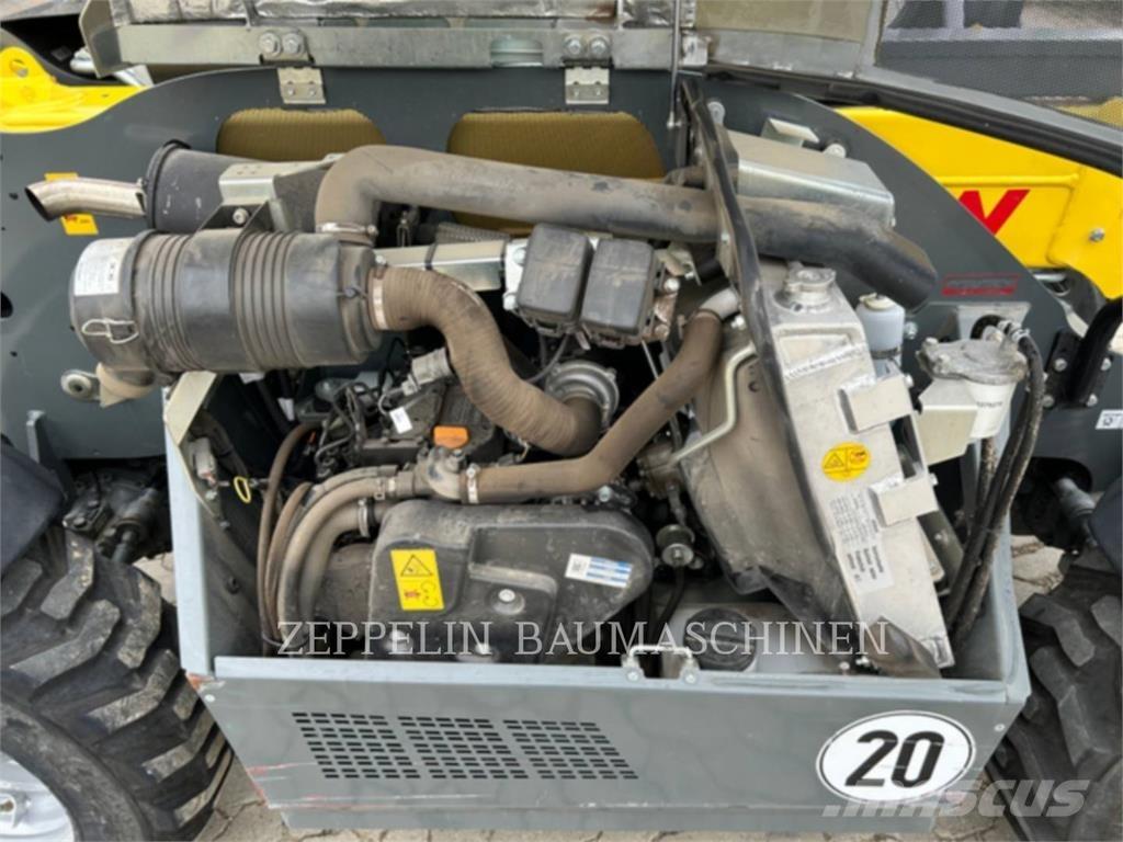 Wacker TH412 텔러 핸들러