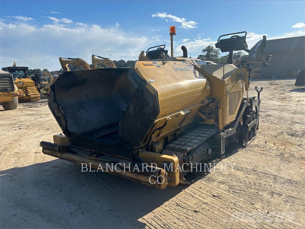 Weiler P385C 아스팔트 포장장비