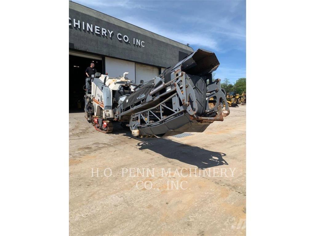 Wirtgen W120F 아스팔트 리사이클러