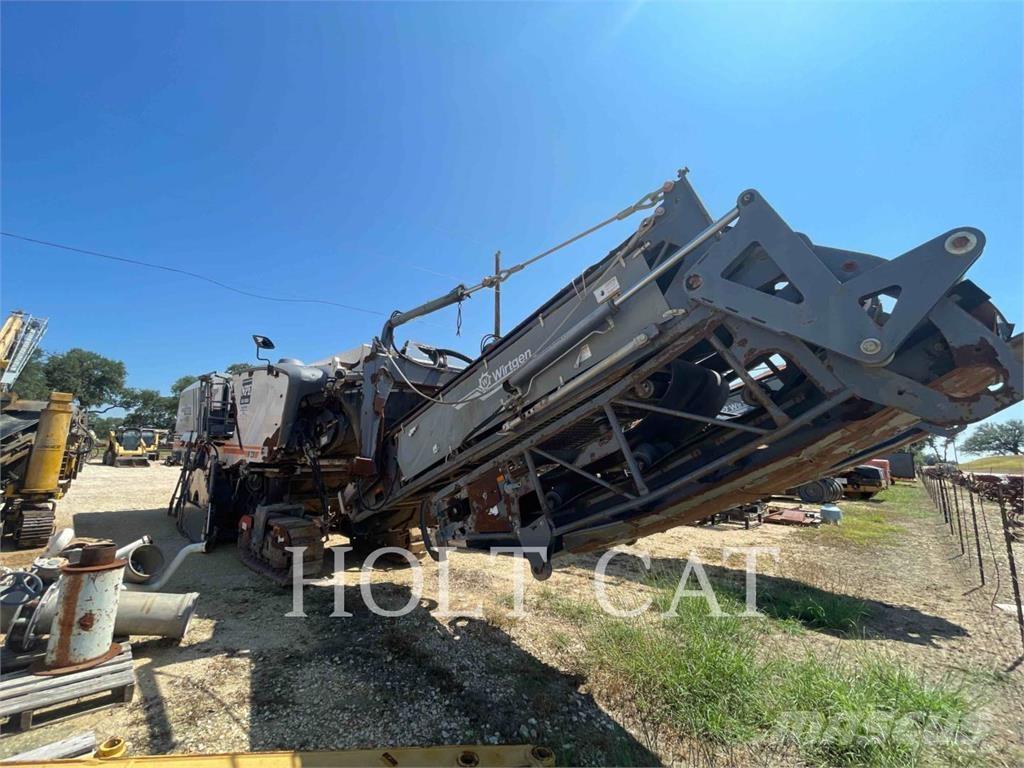 Wirtgen W220 아스팔트 콜드 밀링 기계