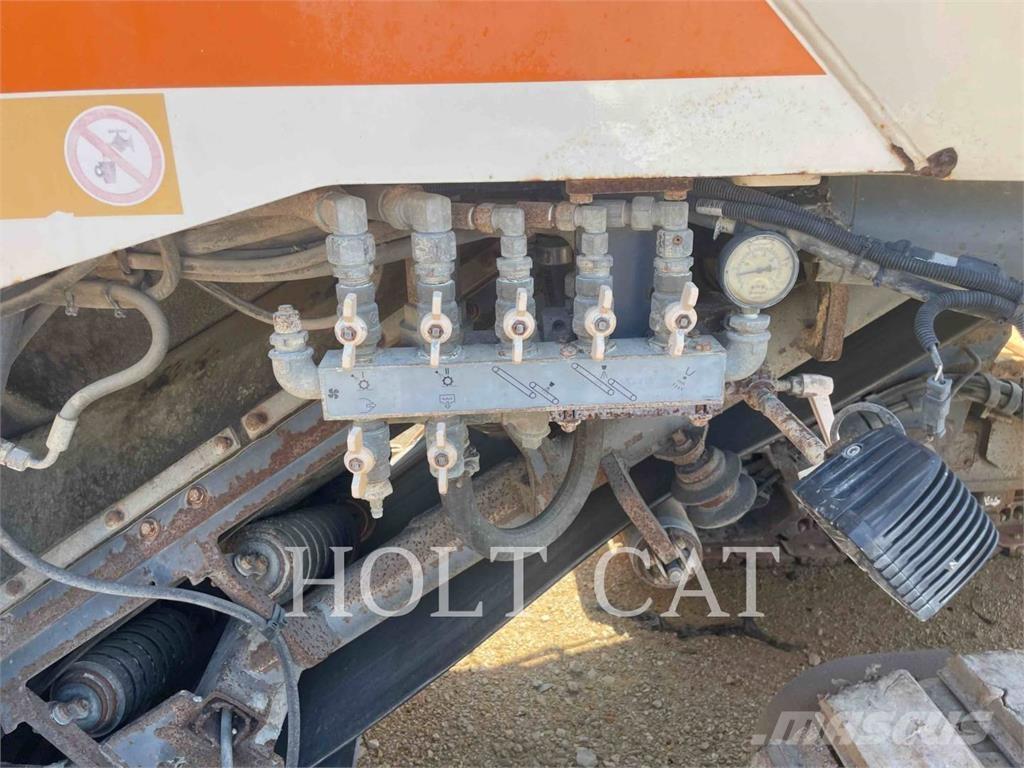 Wirtgen W220 아스팔트 콜드 밀링 기계