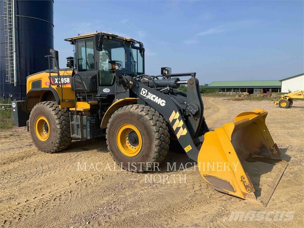 XCMG XC958U  휠로우더