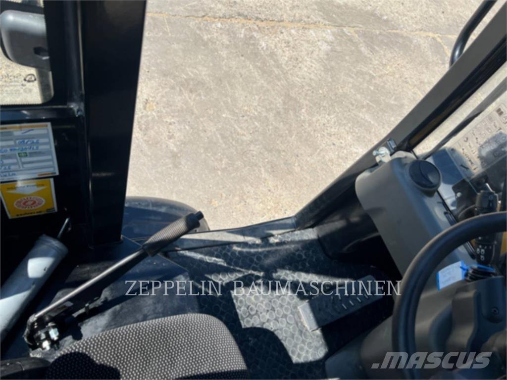 Zeppelin ZL35  휠로우더