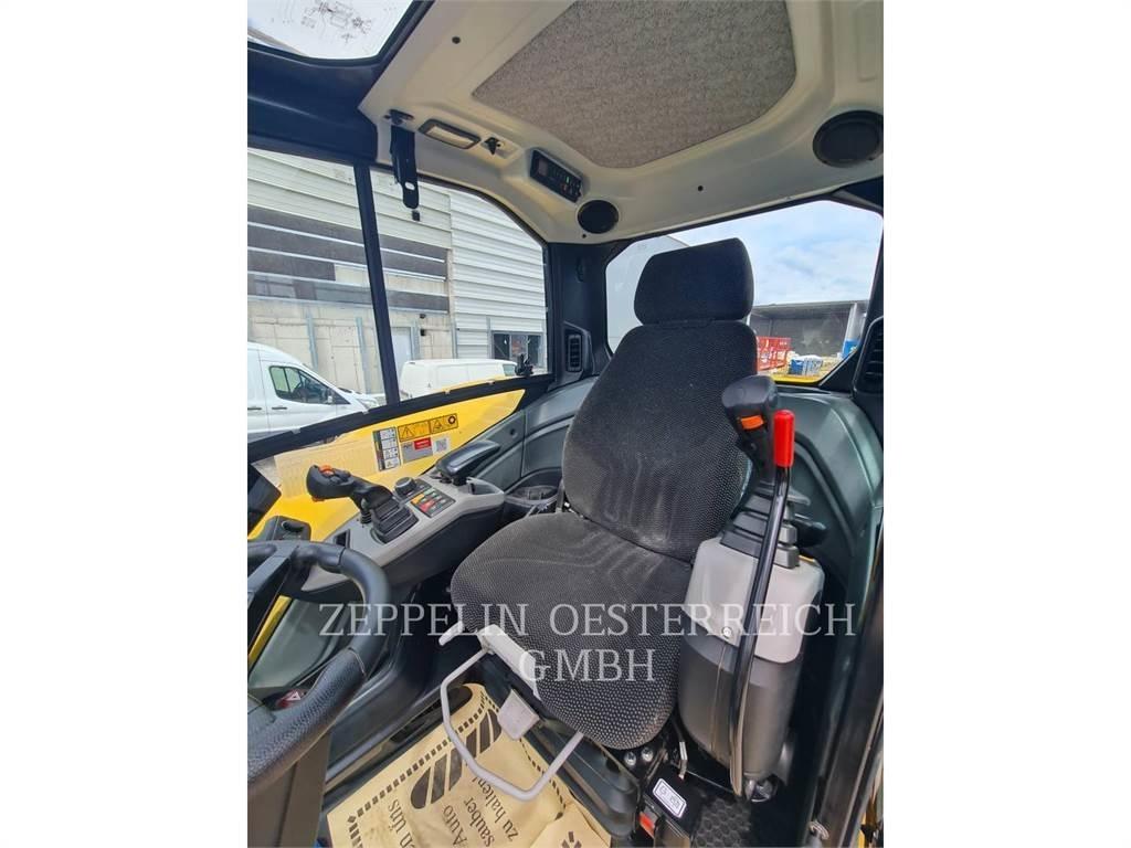 Zeppelin ZM110  휠 굴삭기