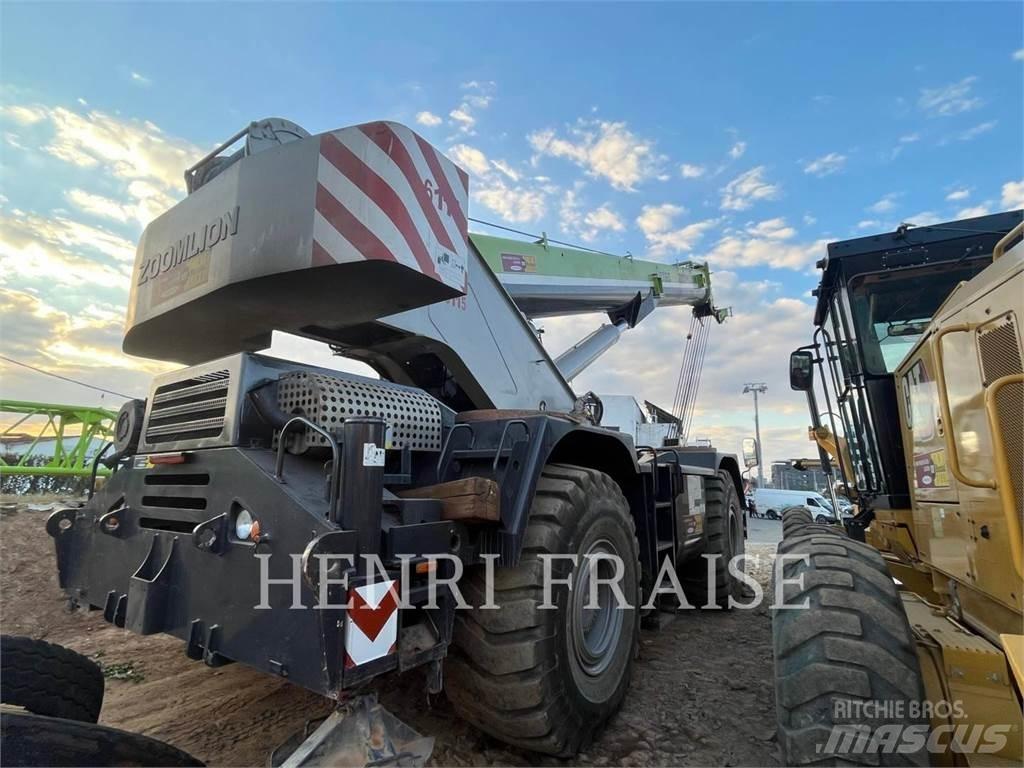Zoomlion ZRT600 A/T 크레인