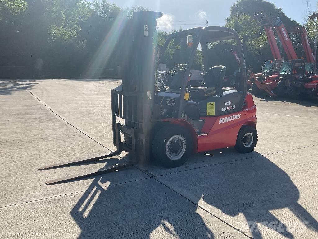 Manitou MI 25 G 텔러 핸들러
