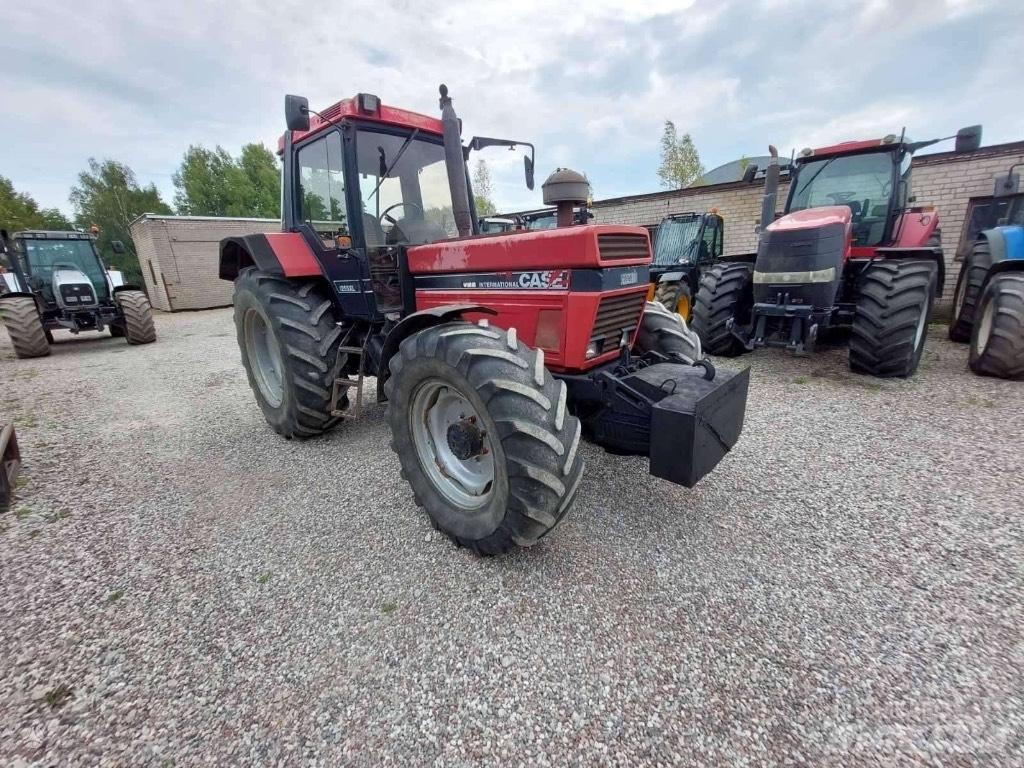 Case IH 1255 XL 트랙터