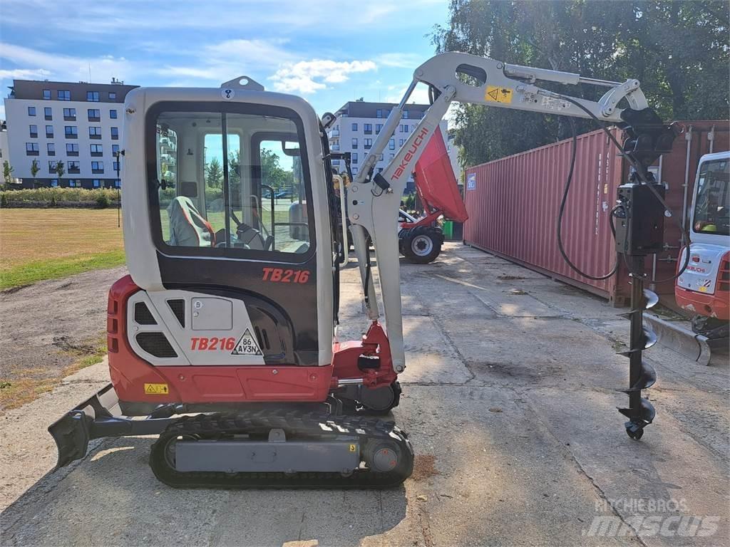 Takeuchi TB216 건설 장비 - 기타
