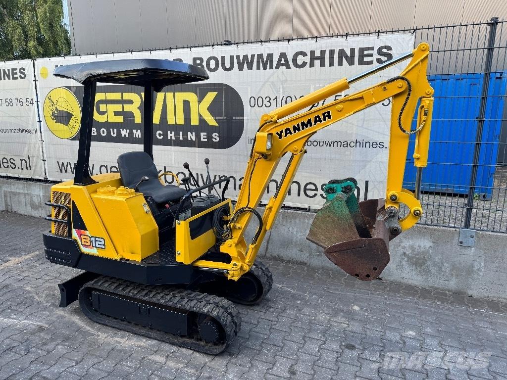 Yanmar B12 소형 굴삭기 7톤 미만