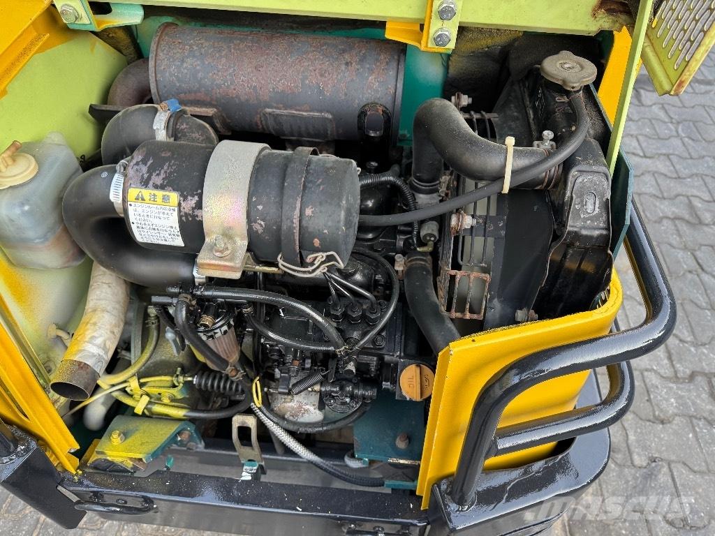 Yanmar B12 소형 굴삭기 7톤 미만