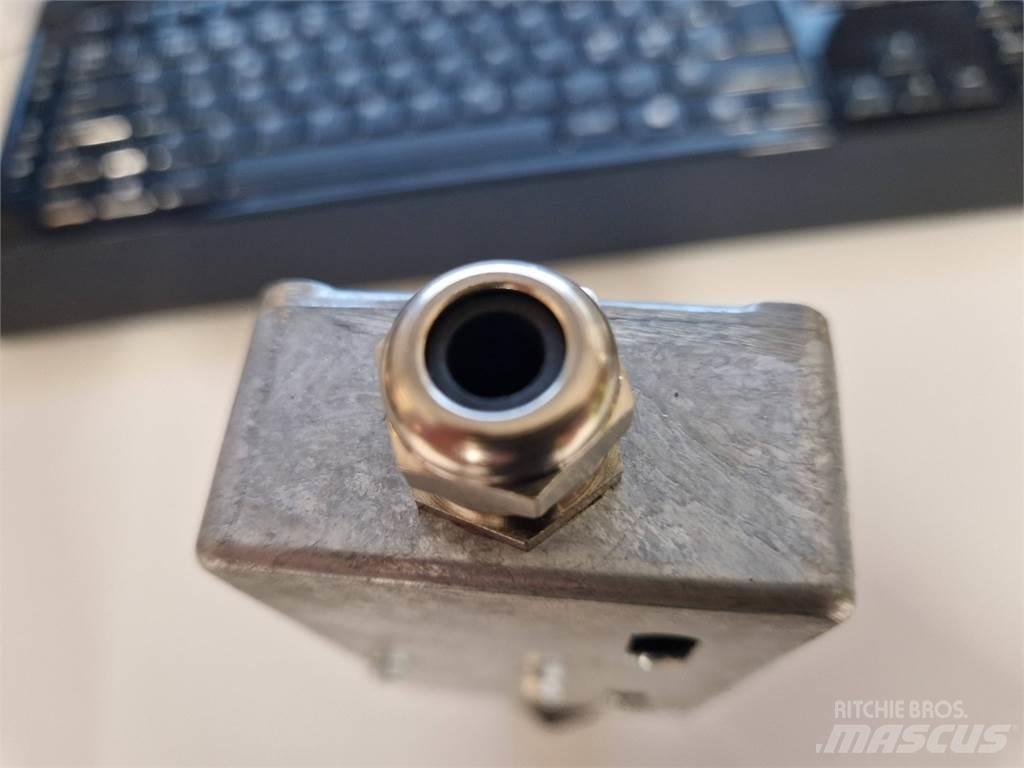Rottne 083-0002 일렉트로닉스
