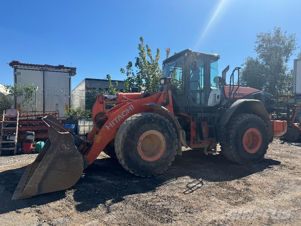 Hitachi ZW 220-3  휠로우더