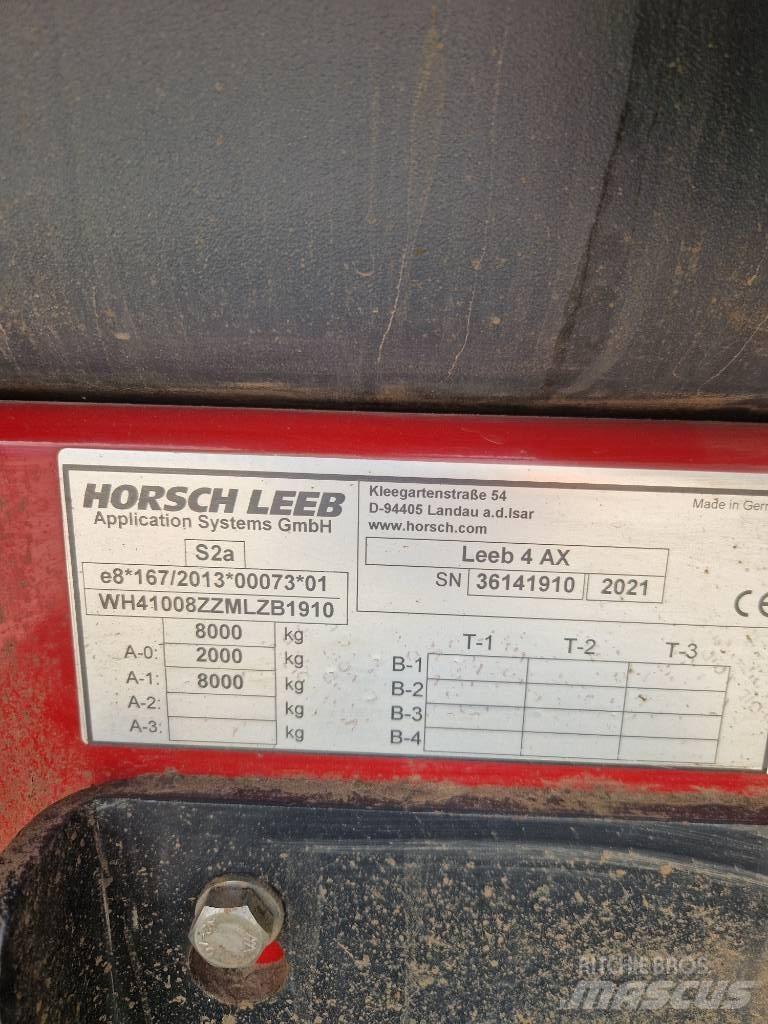 Horsch Leeb 4 AX 견인형 분무기