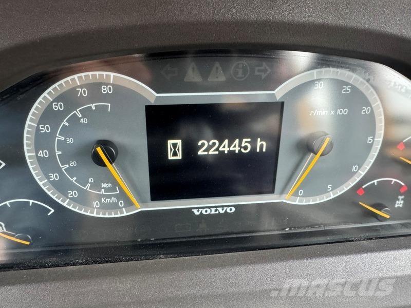 Volvo A 40 G 연결식 홀러