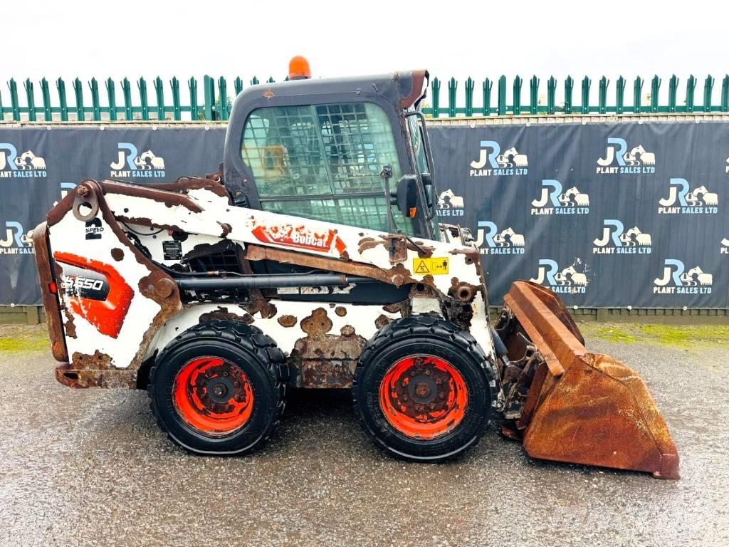Bobcat S 550  스키드로더