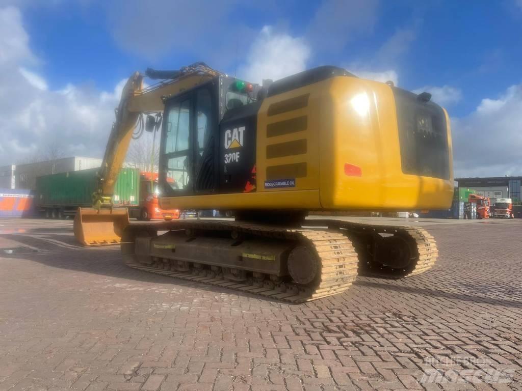 CAT 320 EL 대형 굴삭기 29톤 이상