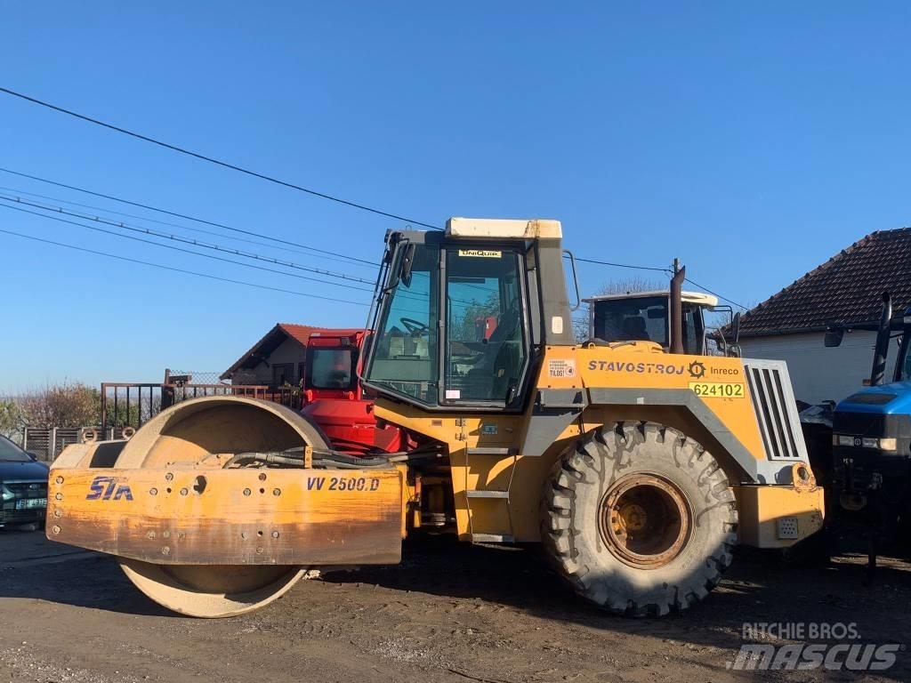 Stavostroj VV 2500D 싱글 드럼 롤러