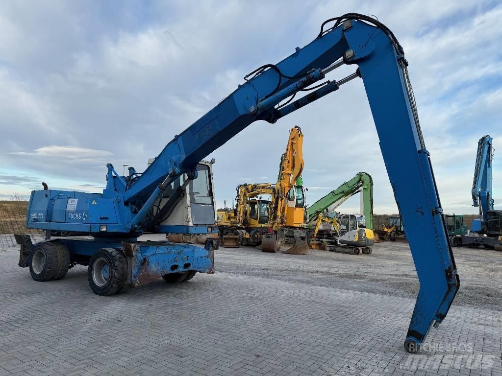 Fuchs MHL 331 폐기물/산업 처리기