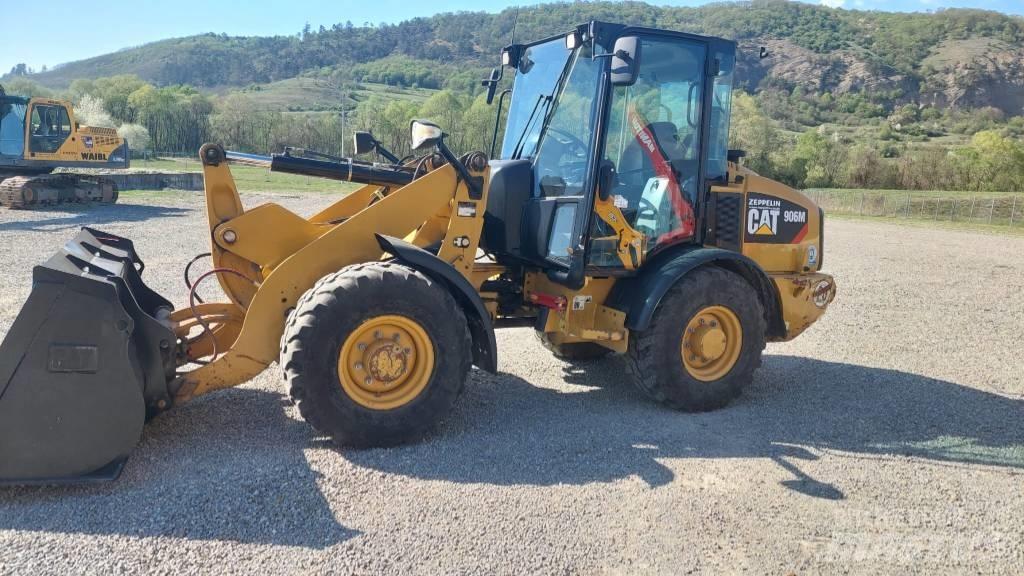 CAT 906  휠로우더