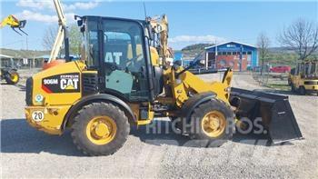 CAT 906  휠로우더