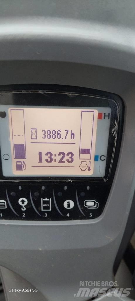 Kubota KX 080-4 중형굴삭기 7톤-28톤