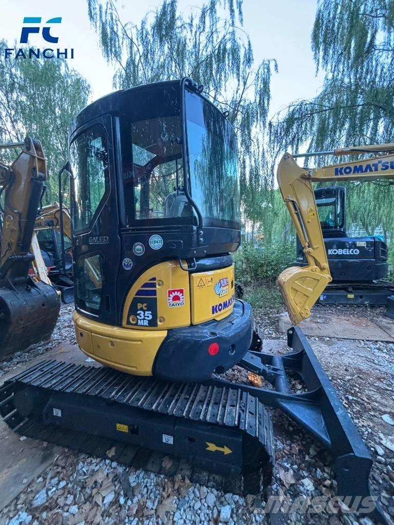 Komatsu PC 35 소형 굴삭기 7톤 미만