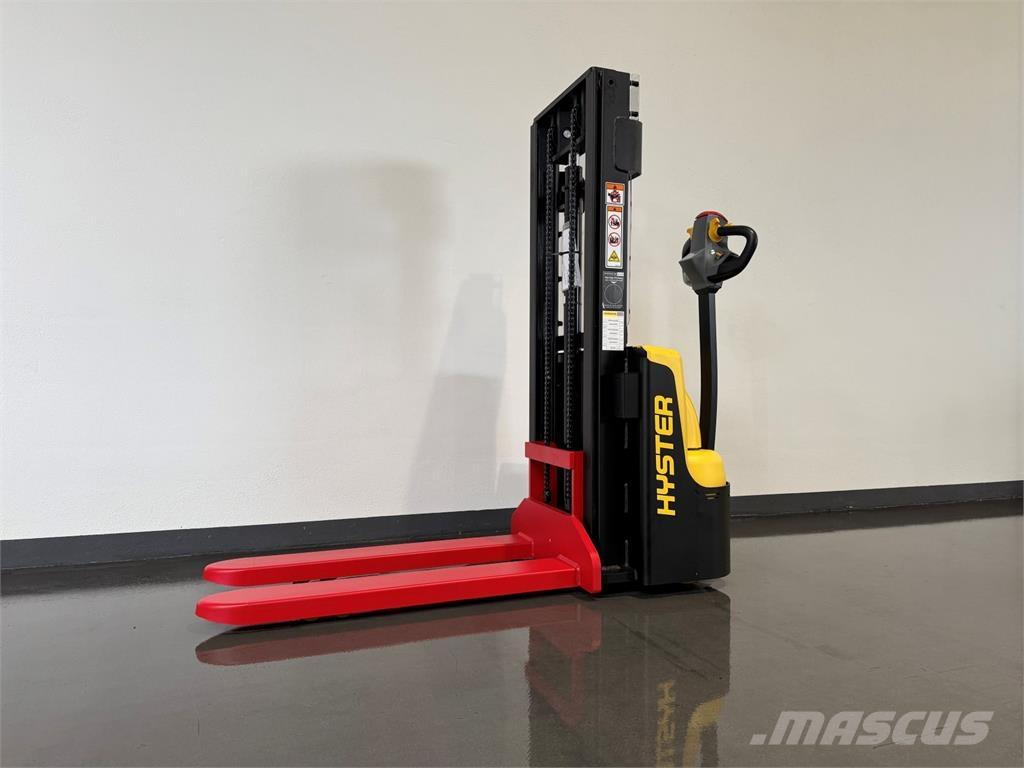 Hyster SC1.2 보행식 리치 지게차