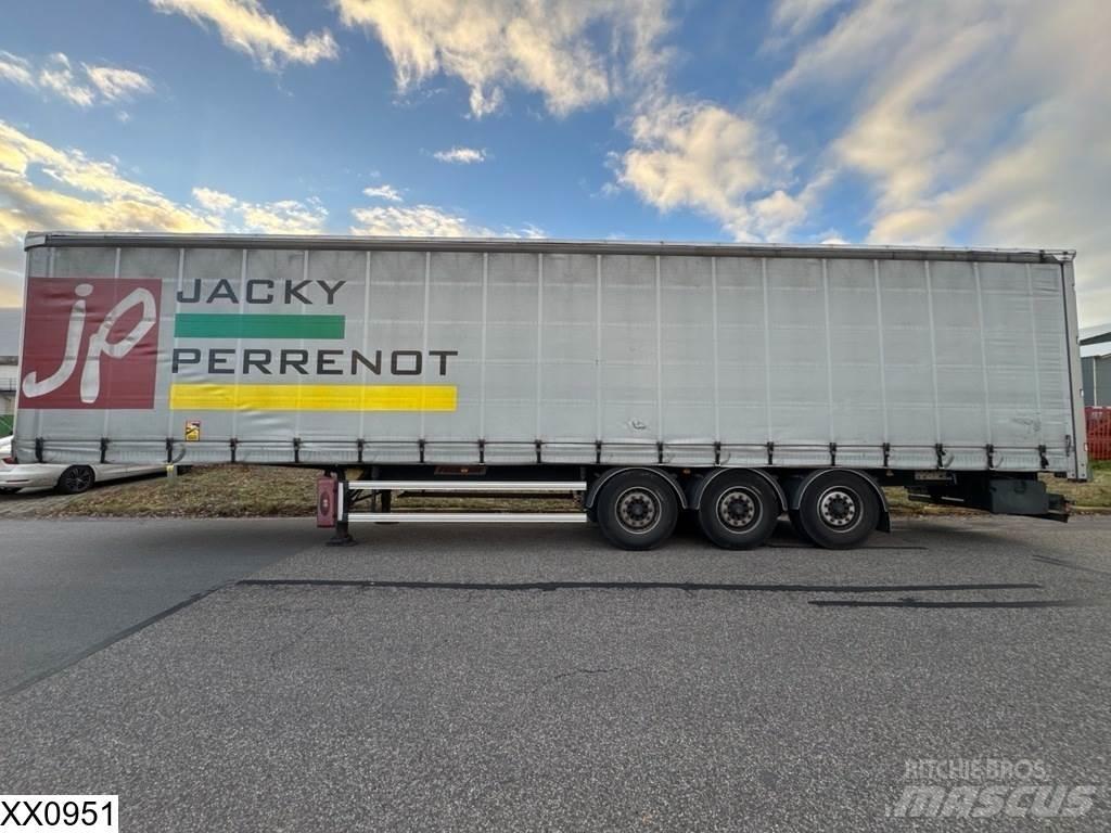 Fruehauf Tautliner 커튼사이더 세미 트레일러
