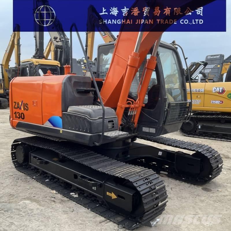 Hitachi ZX 130 대형 굴삭기 29톤 이상