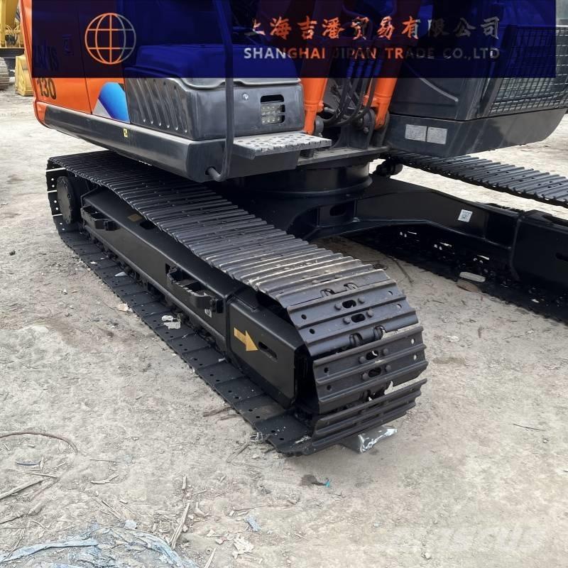 Hitachi ZX 130 대형 굴삭기 29톤 이상