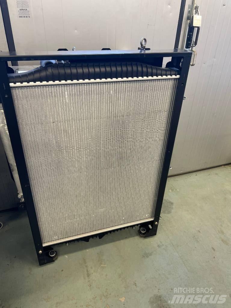 Deutz Radiator 라디에이터