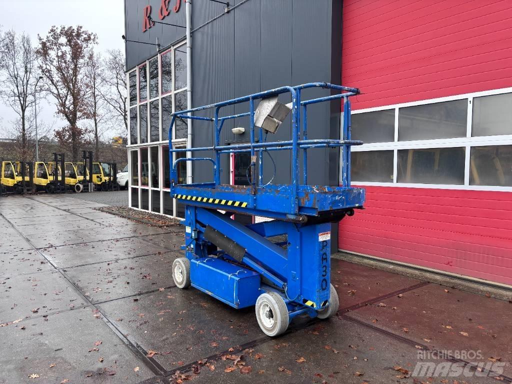 UpRight SL20 가위형 리프트