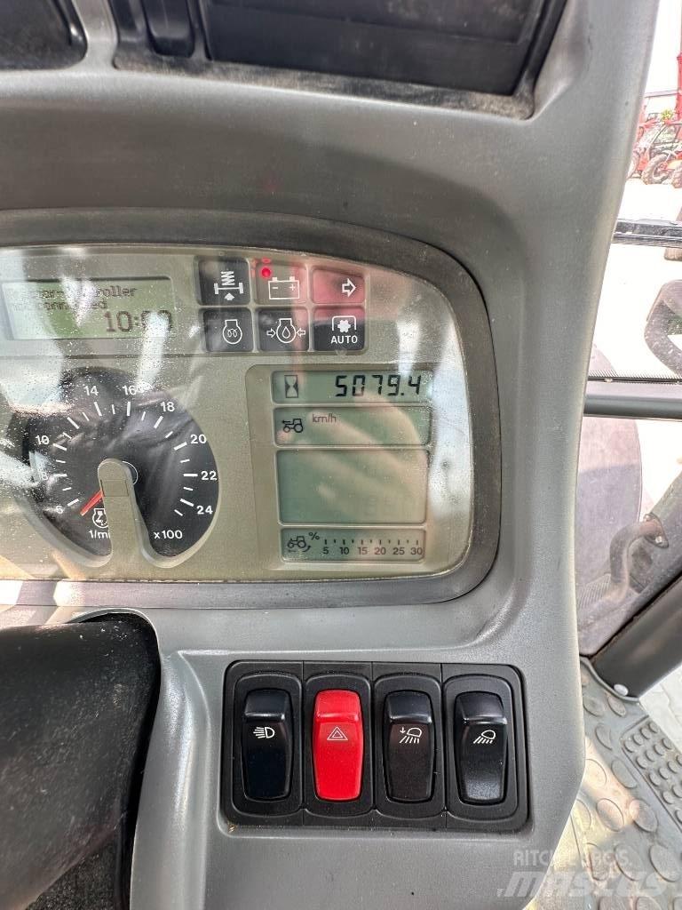 Deutz-Fahr M 620 트랙터