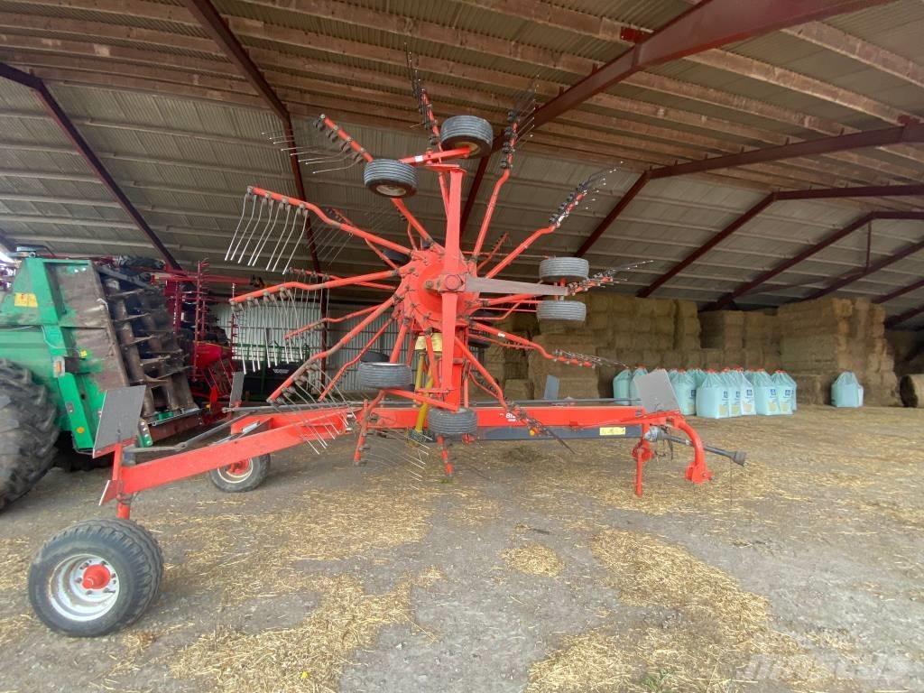 Kuhn GA 8121 윈드로어