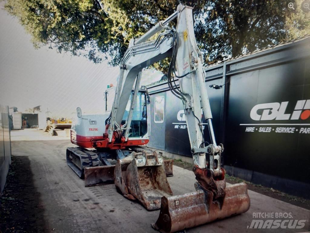 Takeuchi TB 290 중형굴삭기 7톤-28톤