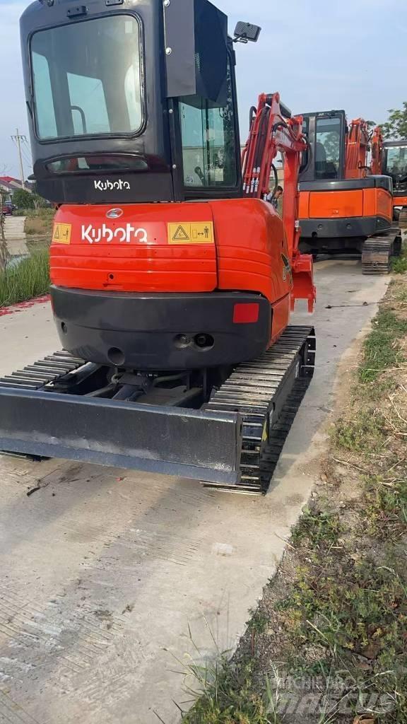 Kubota U 35 소형 굴삭기 7톤 미만