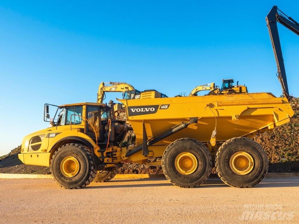 Volvo A 40 F 연결식 홀러