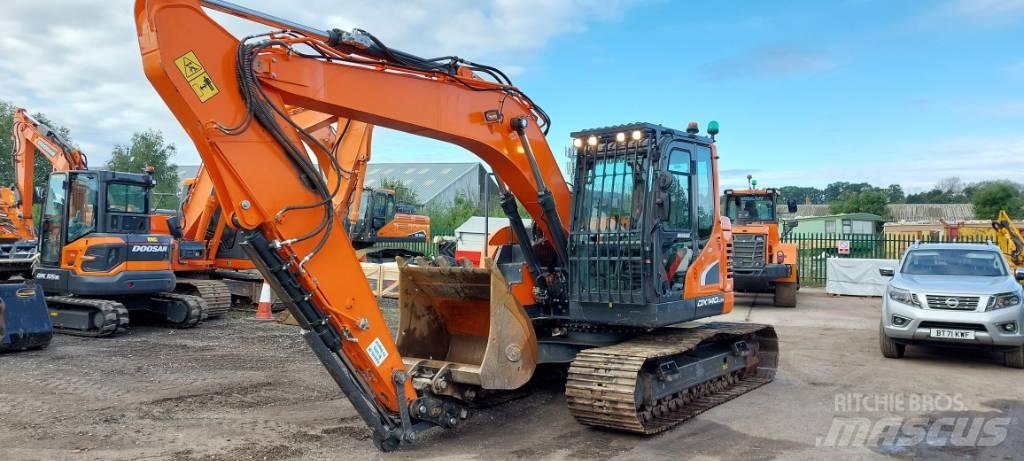 Doosan DX140LCR-5 대형 굴삭기 29톤 이상