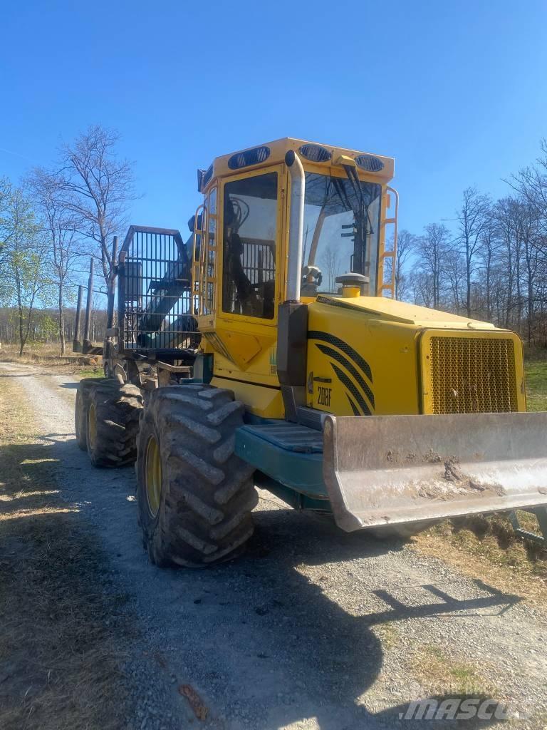 HSM 208 F 원목 포워더