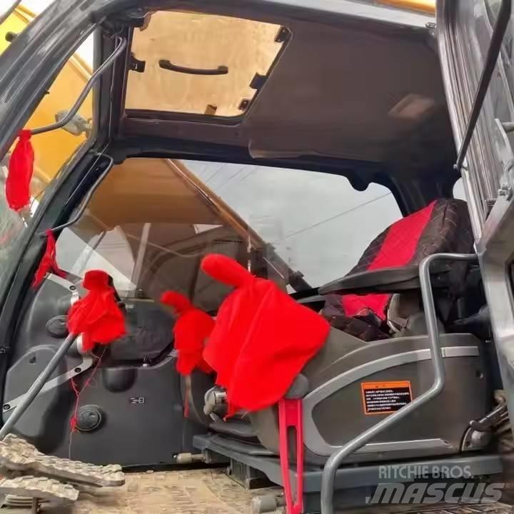 Hyundai 275LC-9 대형 굴삭기 29톤 이상