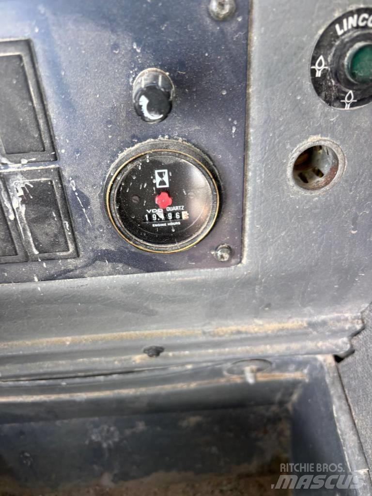 Volvo L 120 C  휠로우더